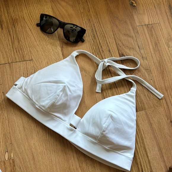 Victoria’s Secret set gently worn. - Picture 2 of 6